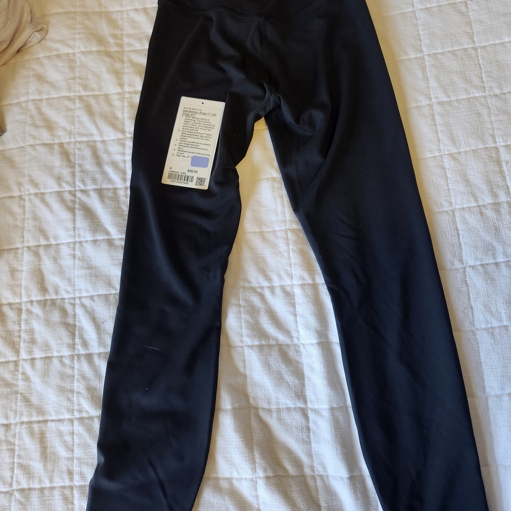 Lululemon ALIGN Black Leggings - Picture 4 of 5